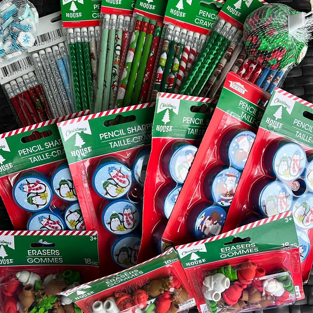 NWT BUNDLE OF 17 CHRISTMAS STOCKING STUFFERS FOR CHILDREN PENCILS SHARPENER ETC